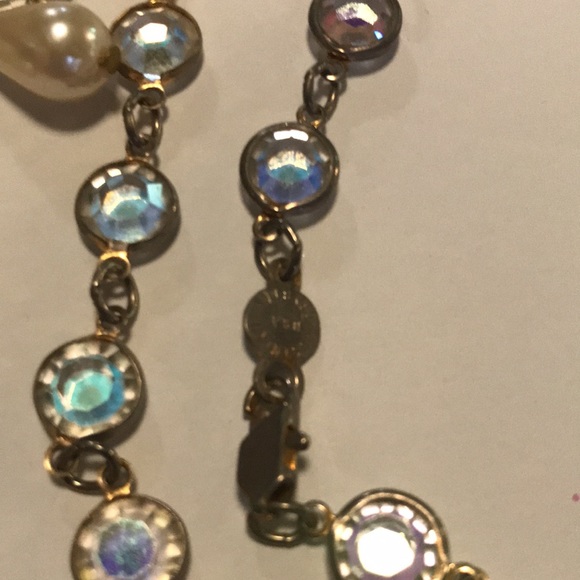 Austrian Crystal Necklace - Beautiful - Picture 4 of 13